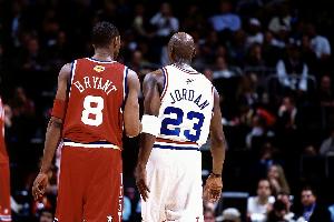 乐鱼leyu体育官网-小里弗斯谈得分后卫总统山：乔丹、科比、韦德、哈登