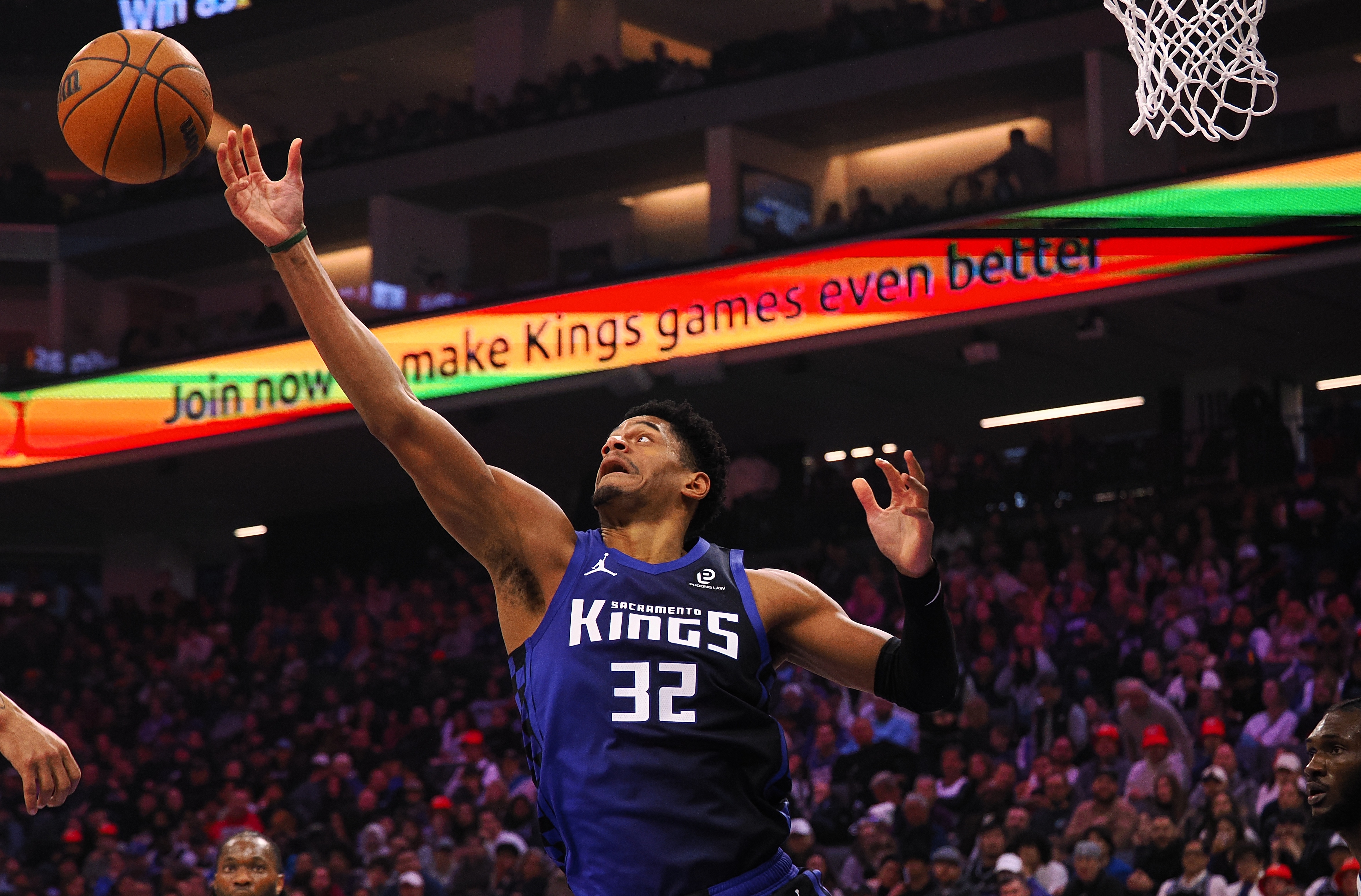 乐鱼体育-威少：我告诉考德威尔要保持自我 他以多种方式影响比赛&amp;我很喜欢